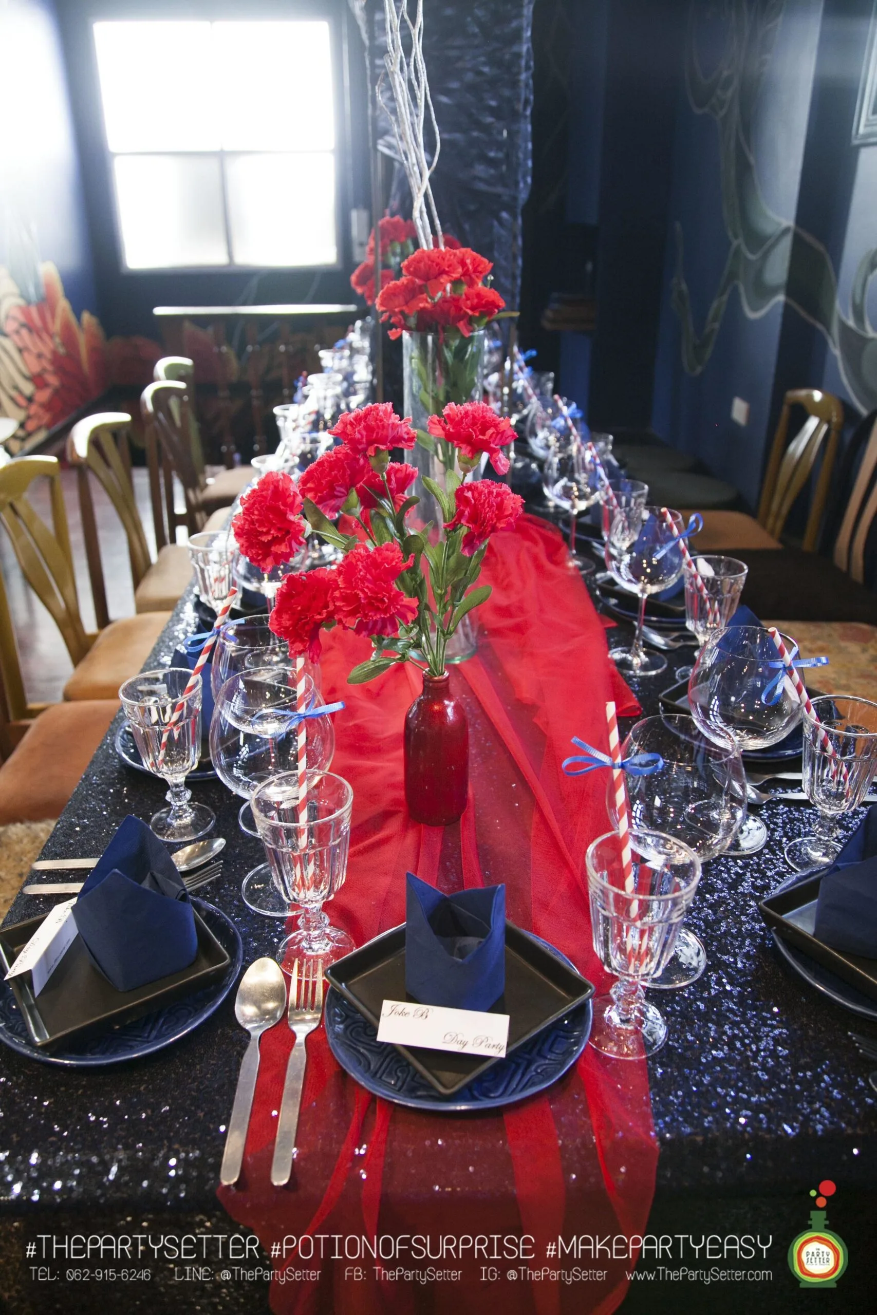 the party setter colorful theme Red Blue 1 scaled
