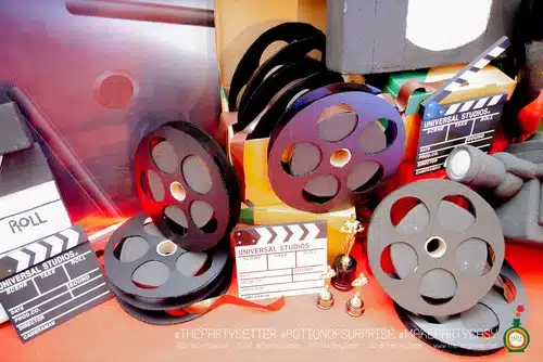 the party setter theme 90s 25