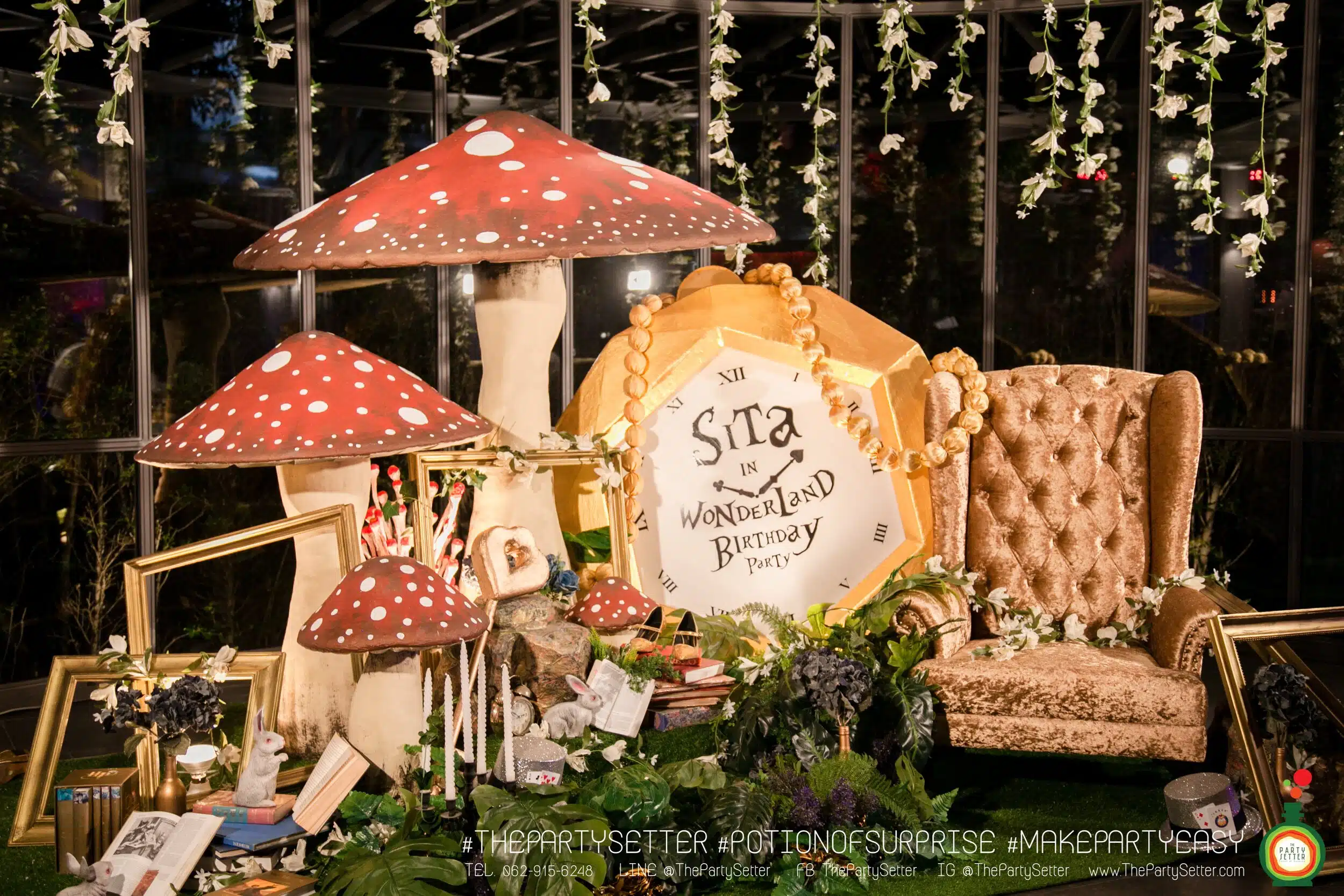 the party setter theme alice in wonserland 1 1