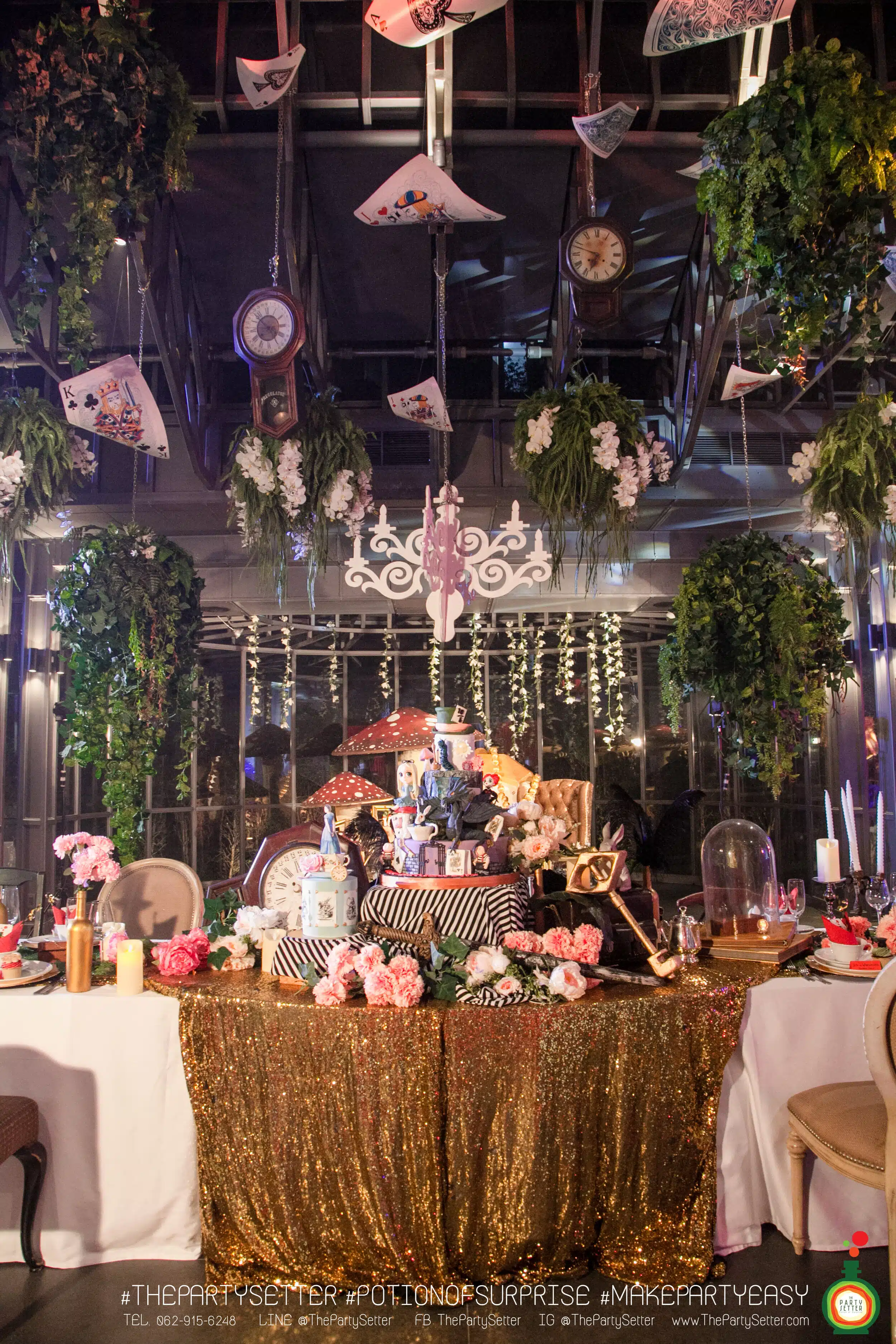 the party setter theme alice in wonserland 22 1 scaled