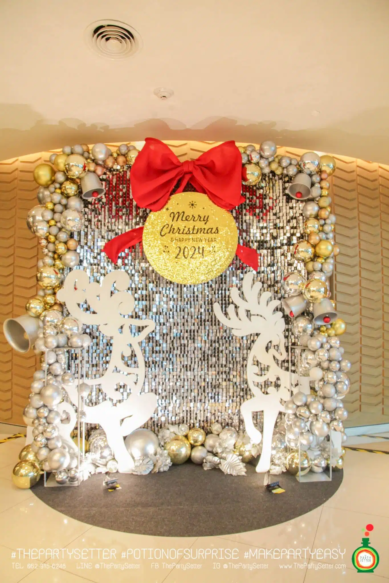 the party setter theme christmas chevron 15