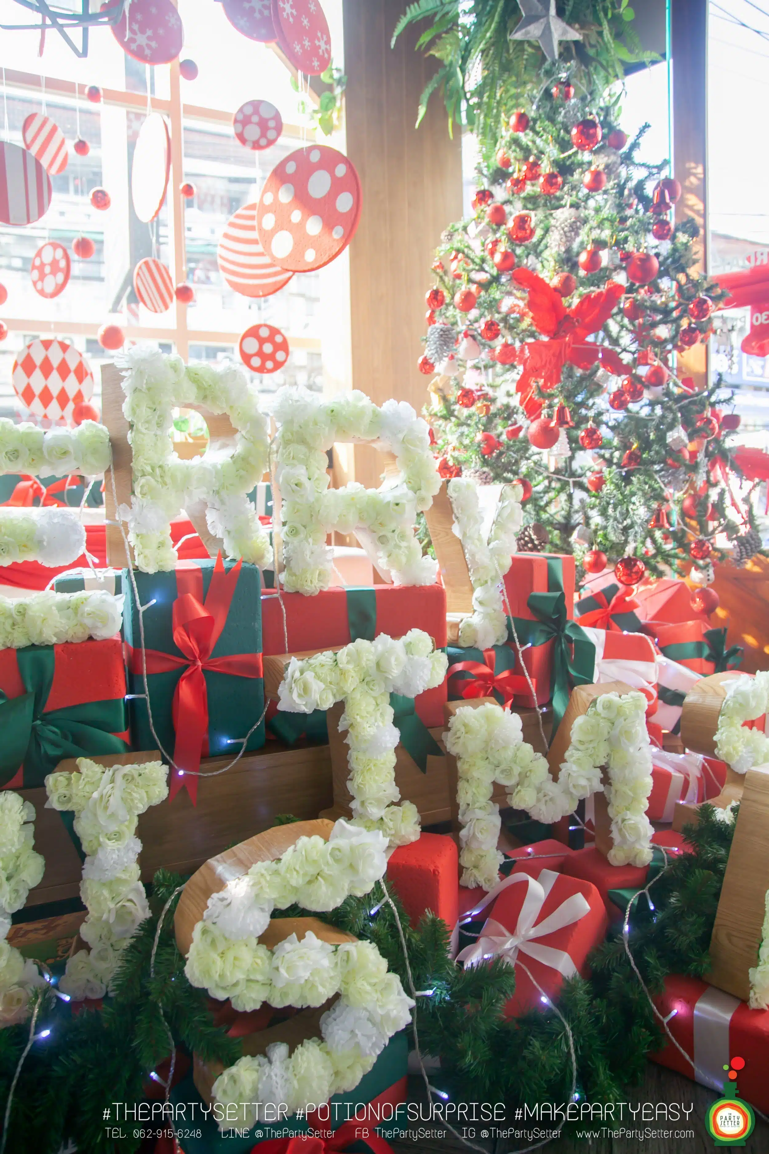 the party setter theme christmas deep forest 3 scaled