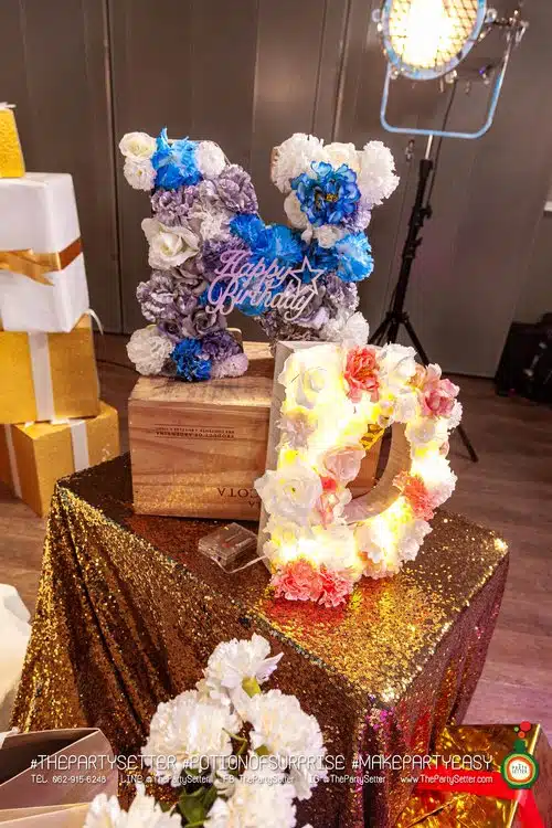the party setter theme christmas gold 2