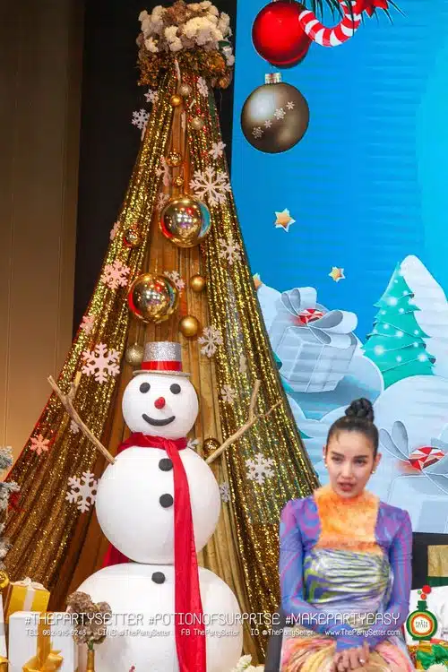 the party setter theme christmas gold 6