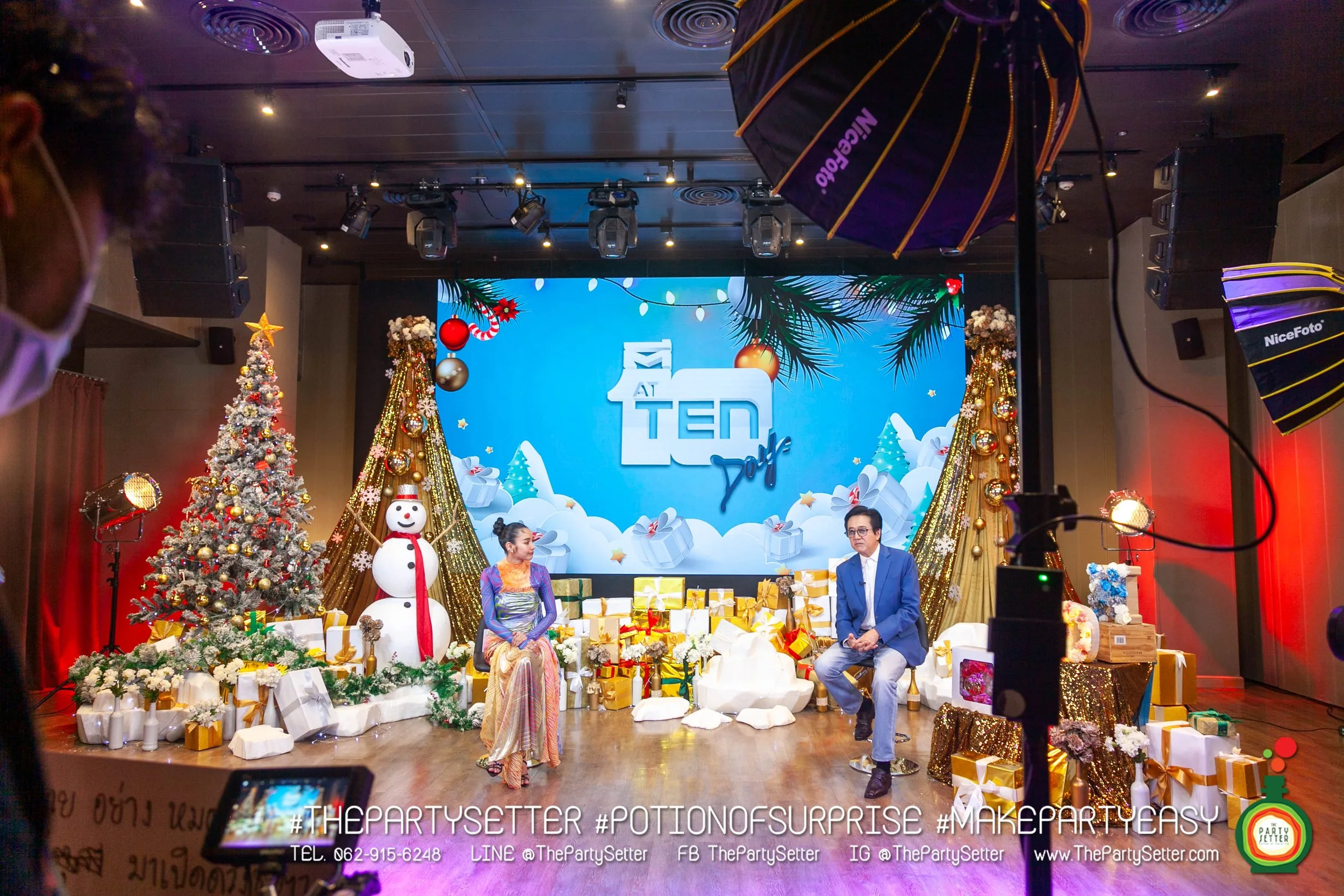 the party setter theme christmas gold 9