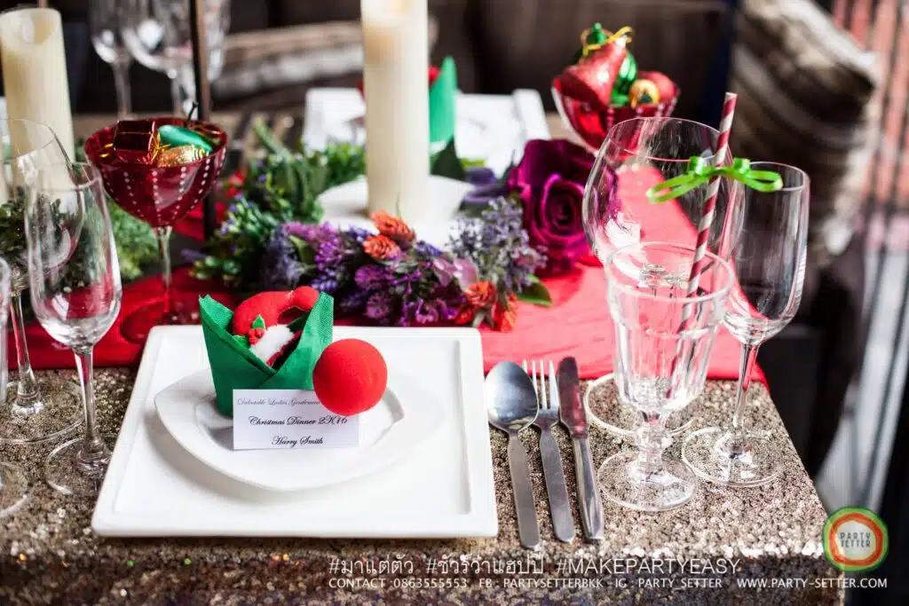the party setter theme christmas red green 12