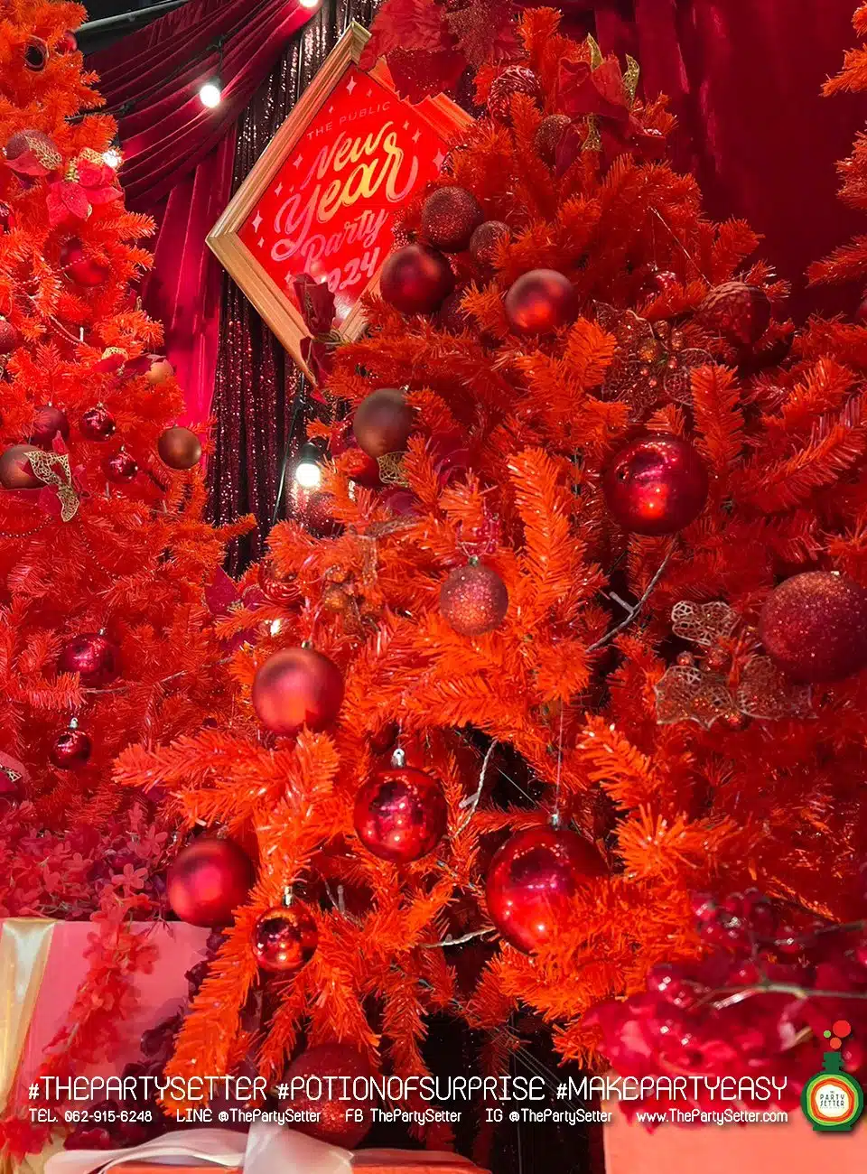 the party setter theme christmas red velvet 11