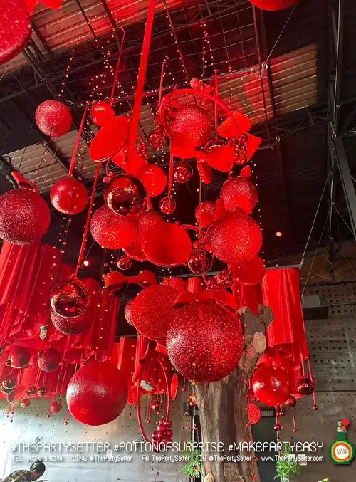 the party setter theme christmas red velvet 15