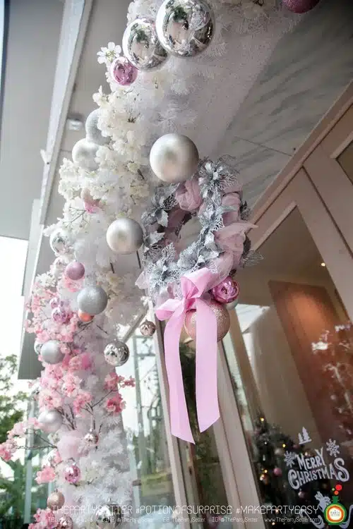 the party setter theme christmas white pink8