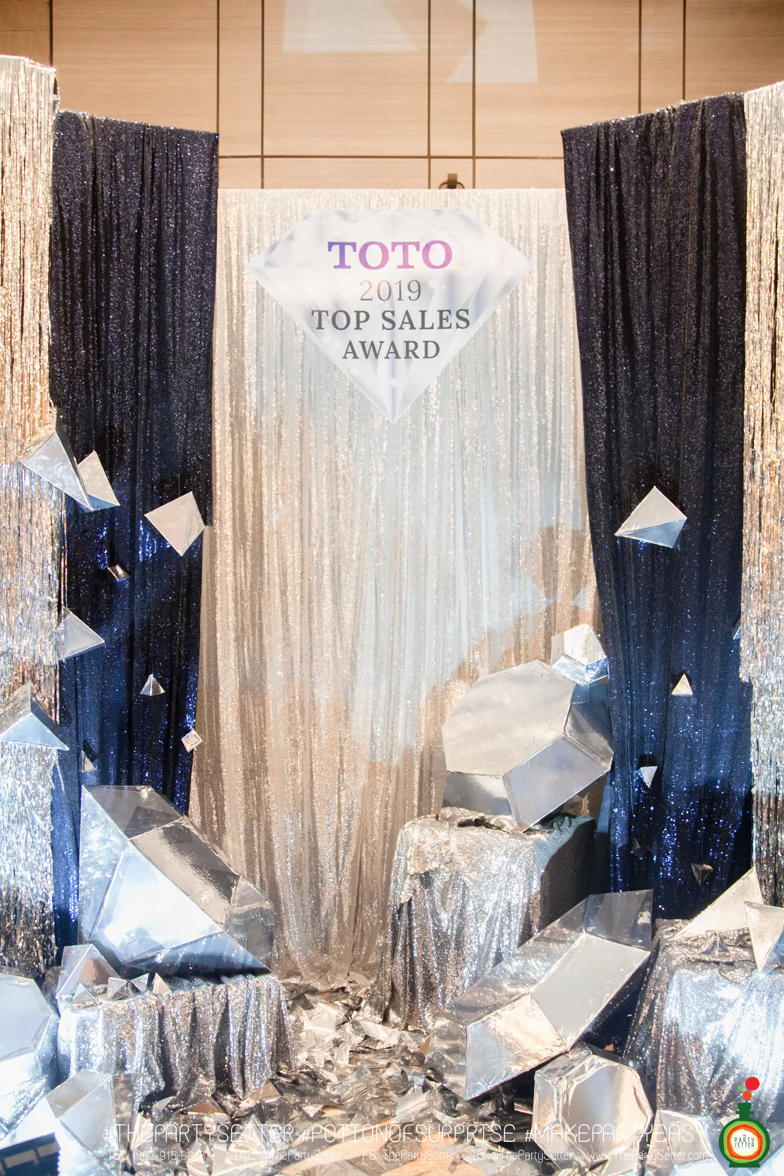 the party setter theme diamond 15 scaled