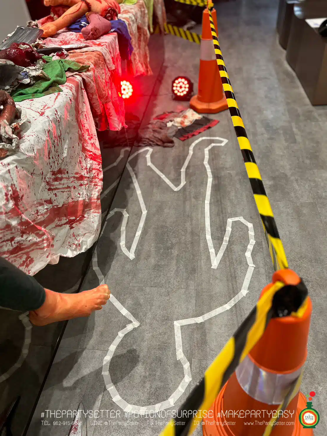 the party setter theme halloween crime scene 18