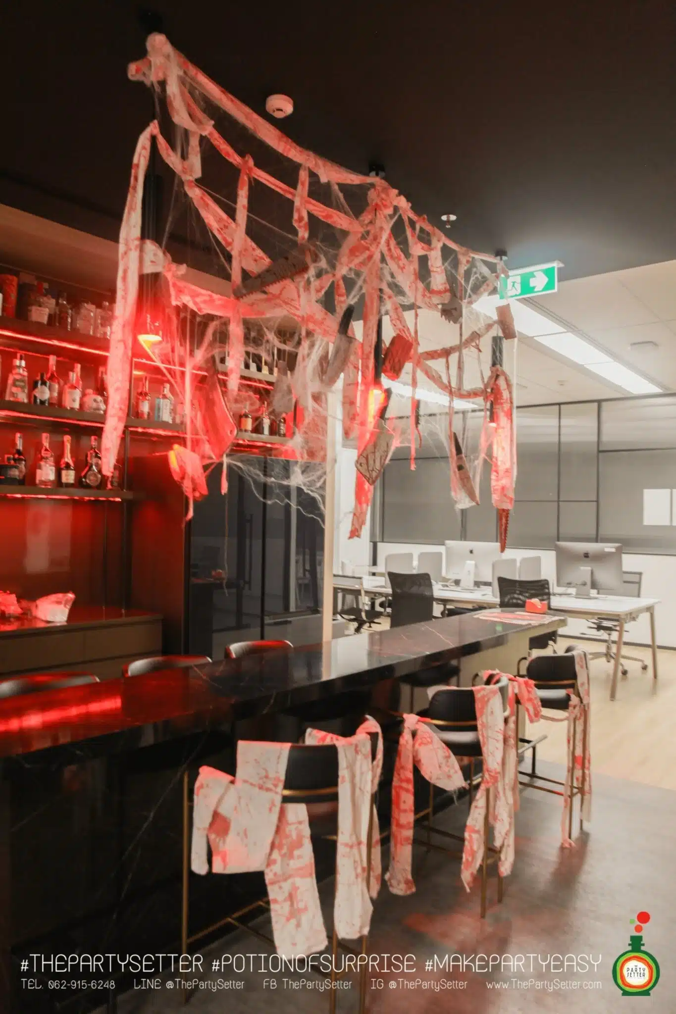 the party setter theme halloween crime scene 3