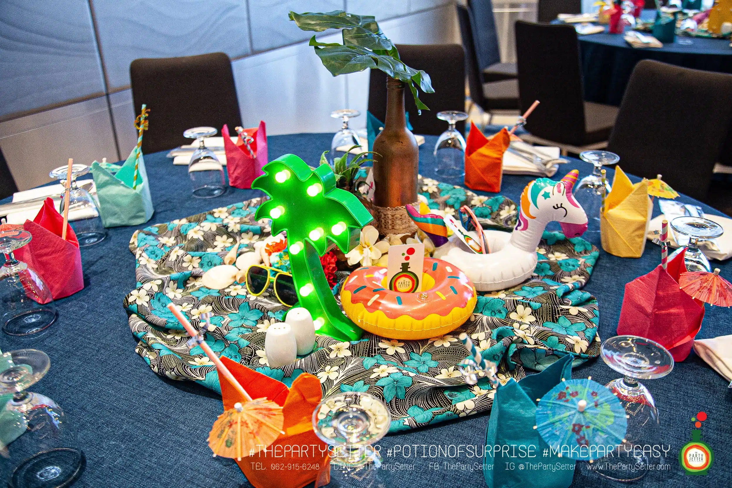 the party setter theme hawaii 16