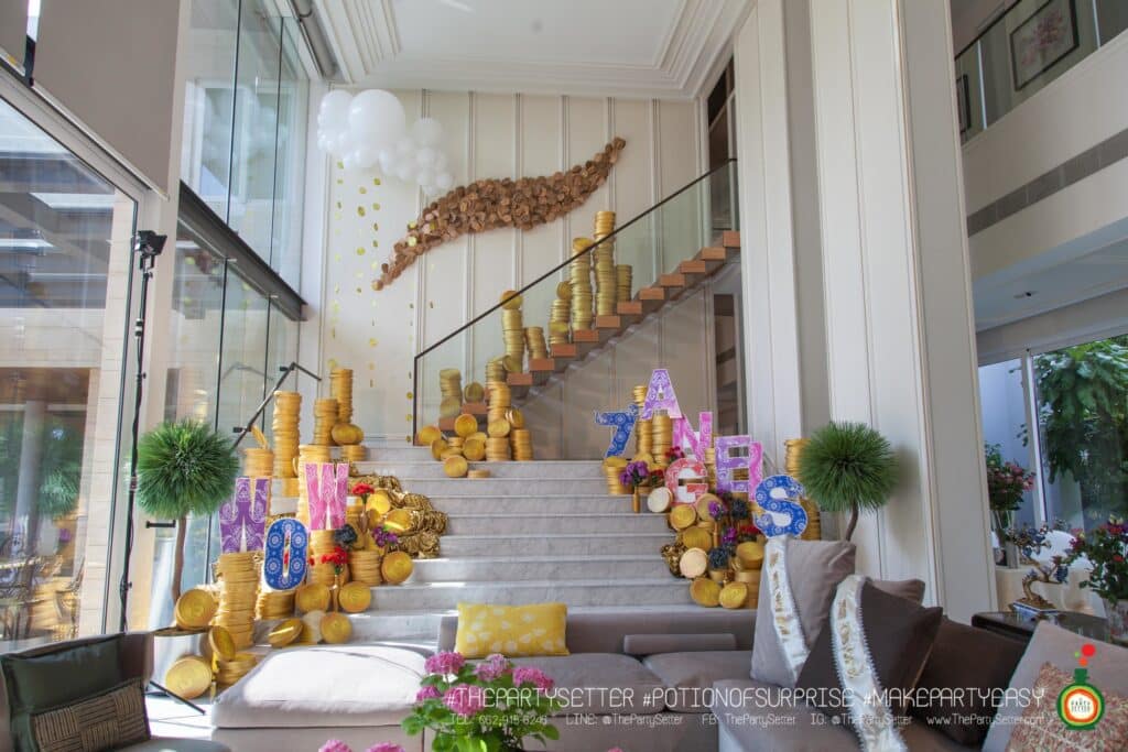 พร็อพตกแต่ง บ้านตัวอย่าง ธีมเงินทอง