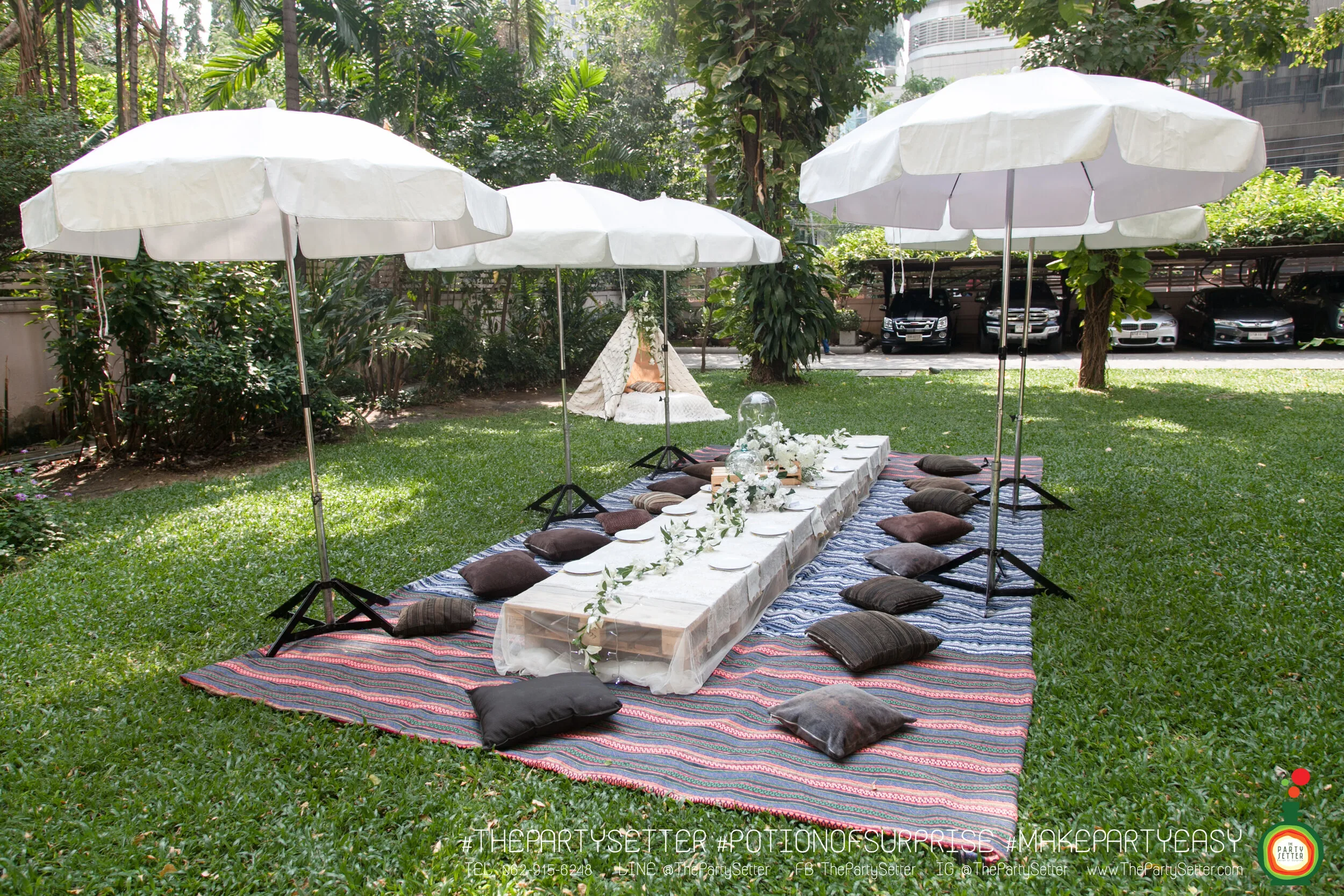 thepartysetter populartheme White Garden 022