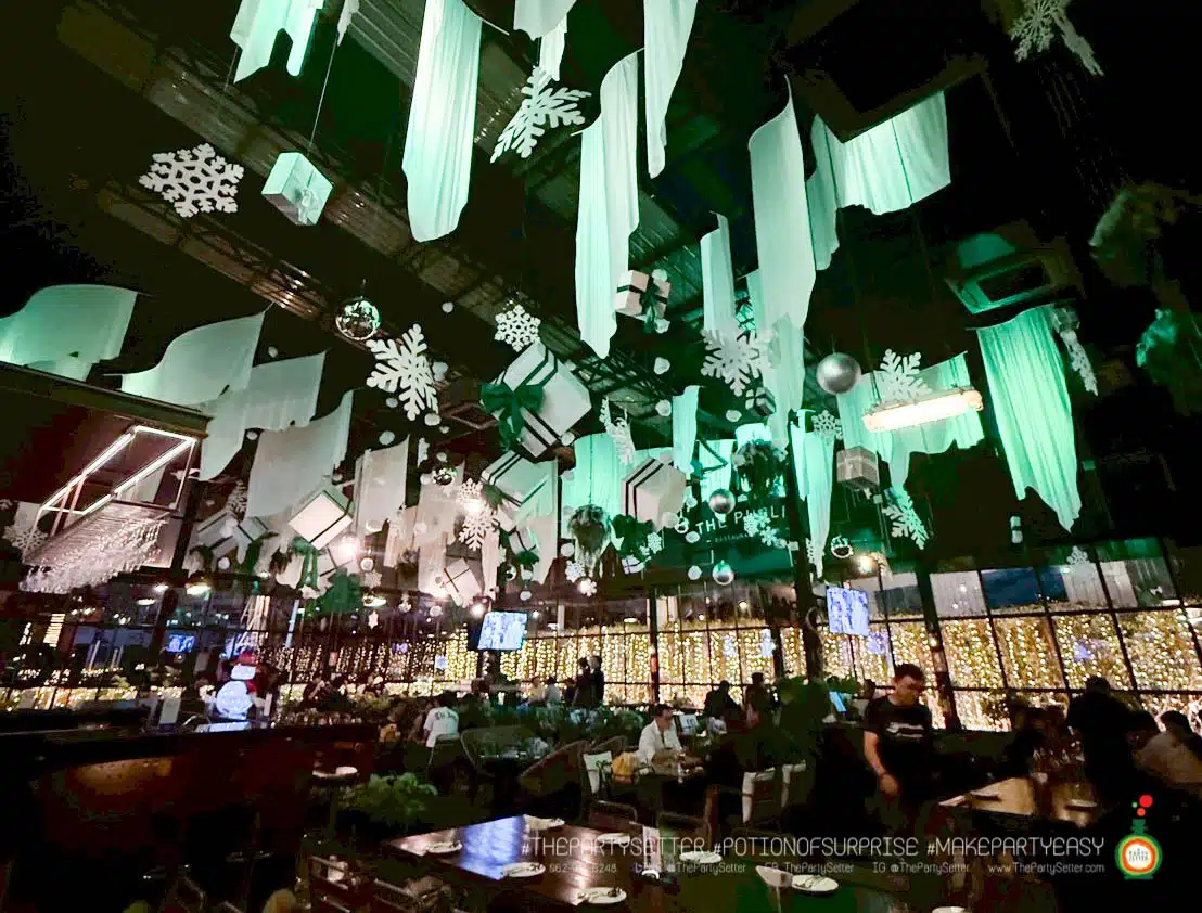 tps theme Frozen White Christmas 2026 74
