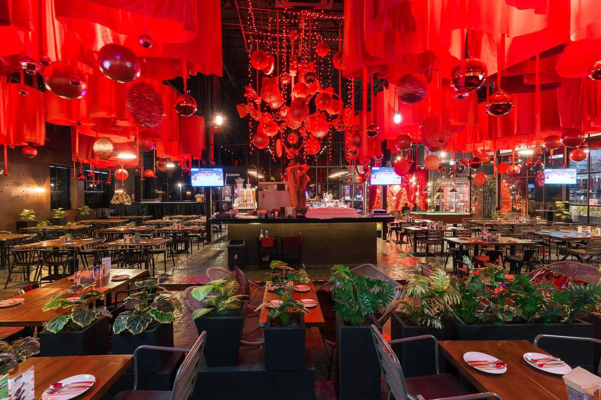 the party setter service ceiling xl 5