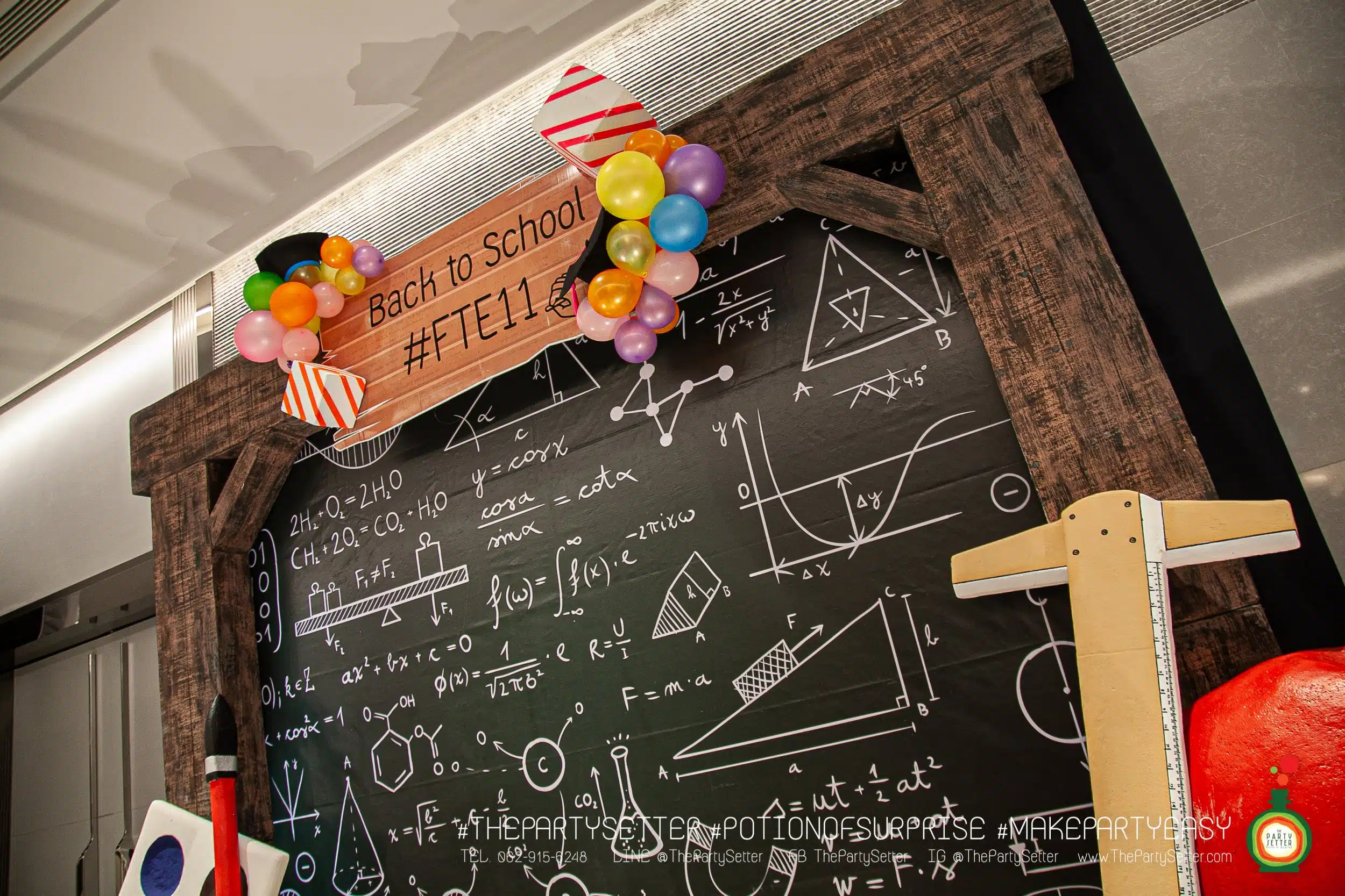the party setter theme back to school 14