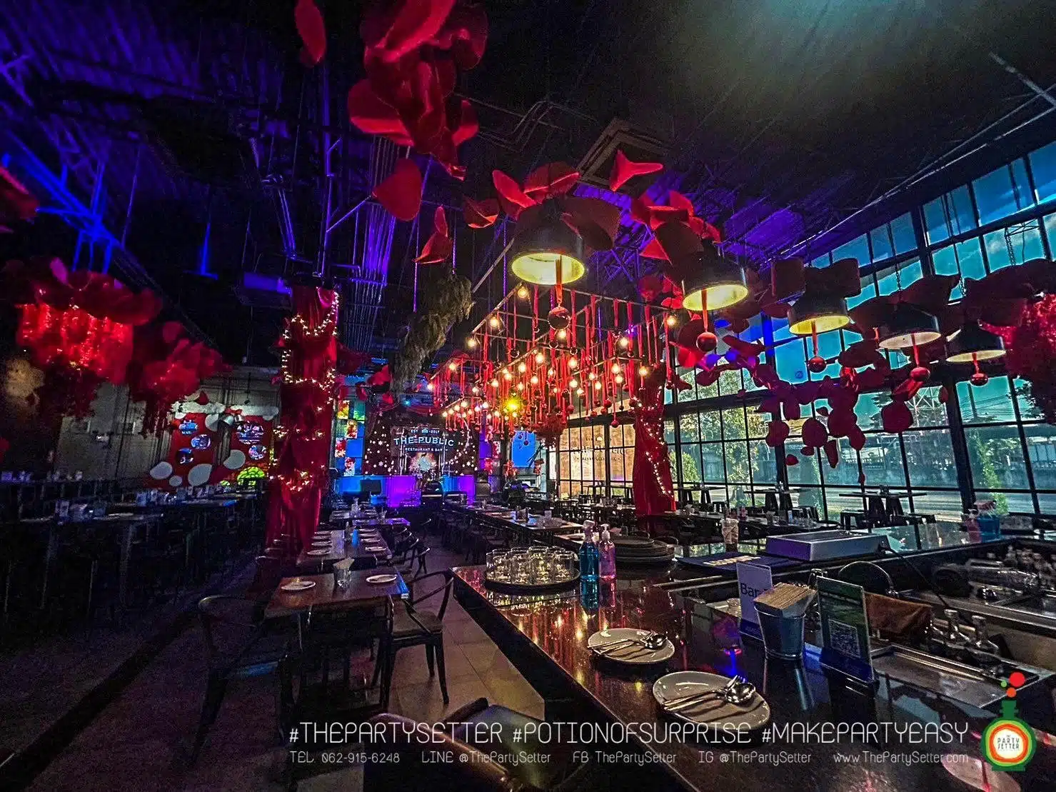 the party setter theme christmas red velvet 21 1