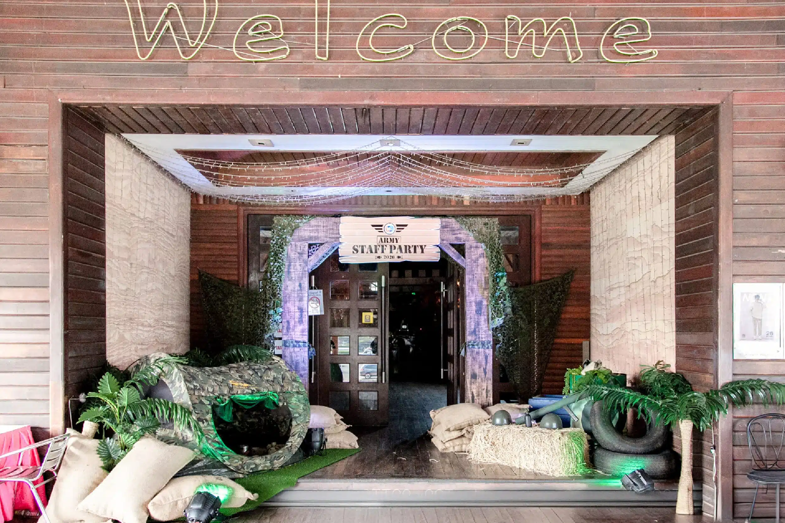 THT Archway 02