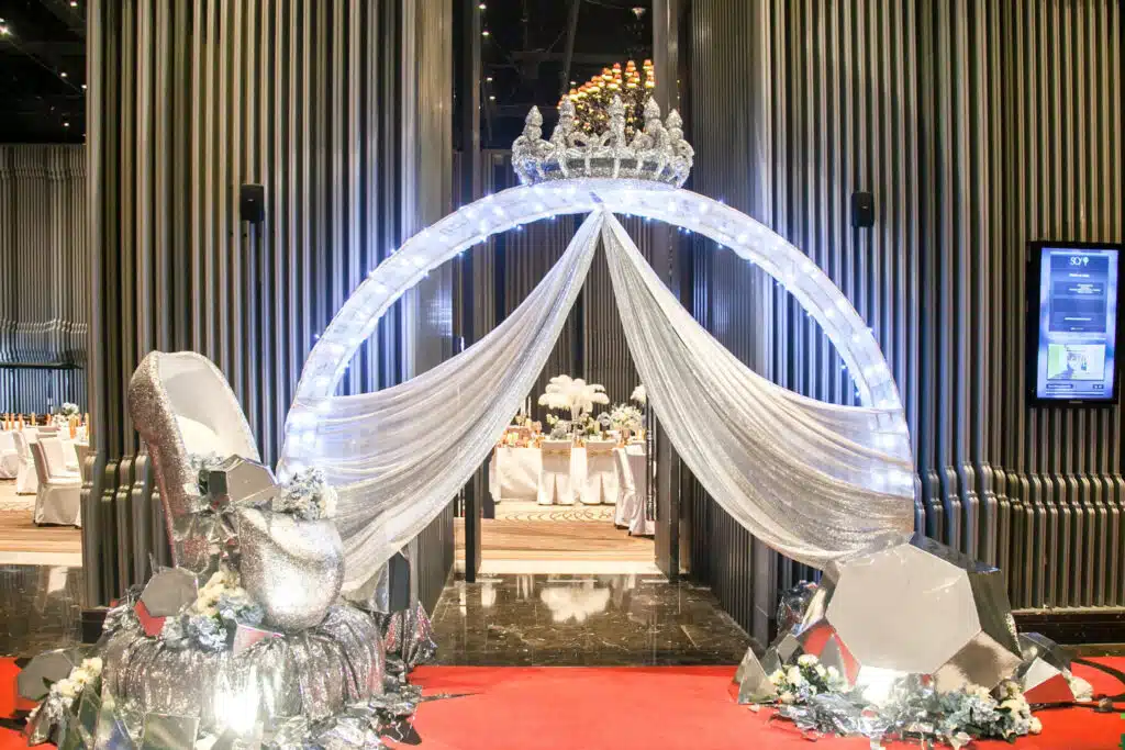 THT Archway 06